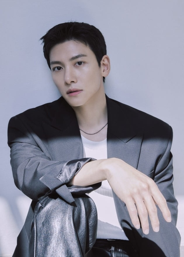 Có ai nhận ra đây là Ji Chang Wook không?- Ảnh 6.