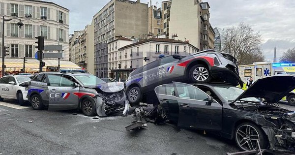 Truy bắt xe không khác trong phim tại Pháp, 10 cảnh sát bị thương tai nan 18334726 1742786666368 17427866667931429475205jpeg