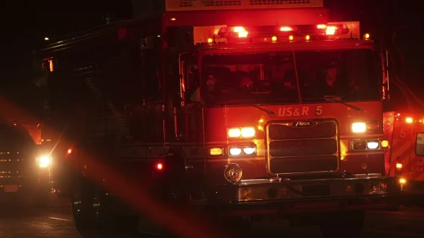 31 công nhân an toàn sau sự cố sập hầm công nghiệp ở Los Angeles tai xuong 3 16081415181840040925320 1752159096407 17521590965961179045600