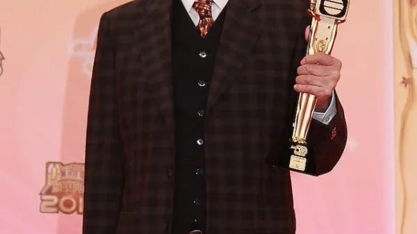 Nam diễn viên Châu Thông qua đời tarqpaoajj5iny mqg 75rk9uye5lmc 6721 2190jpg 1751626535414 1751626535718463807947