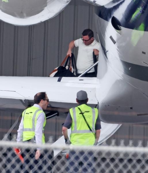 Đám cưới Selena Gomez: Lộ hình ảnh đầu tiên cực choáng của Taylor Swift!- Ảnh 3. Đám cưới Selena Gomez: Lộ hình ảnh đầu tiên cực choáng của Taylor Swift!- Ảnh 3.