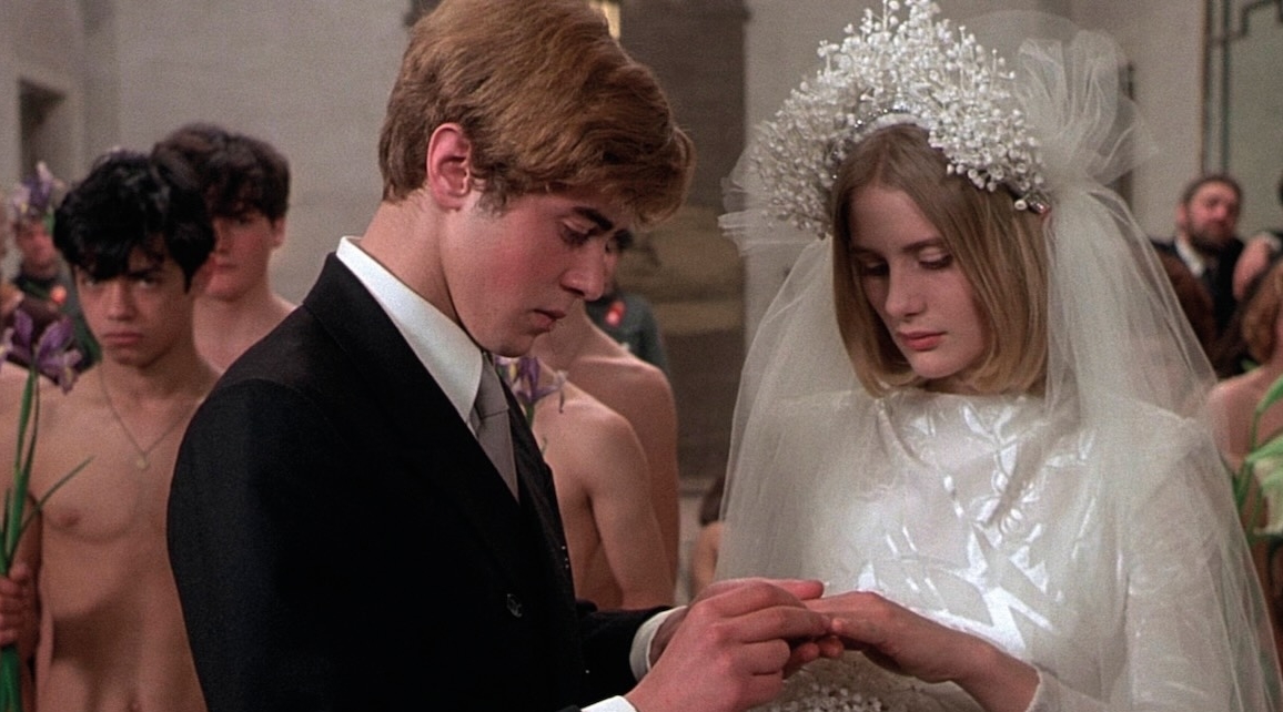 4 phim 18+ gây tranh cãi nhất lịch sử: Đọc nội dung thôi đã rùng mình!- Ảnh 4.