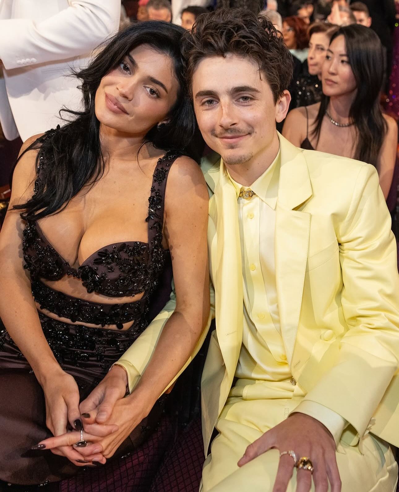 Dàn gái xinh cặp kè Timothée Chalamet: Cả ái nữ nhà Madonna lẫn Johnny Depp, sắp