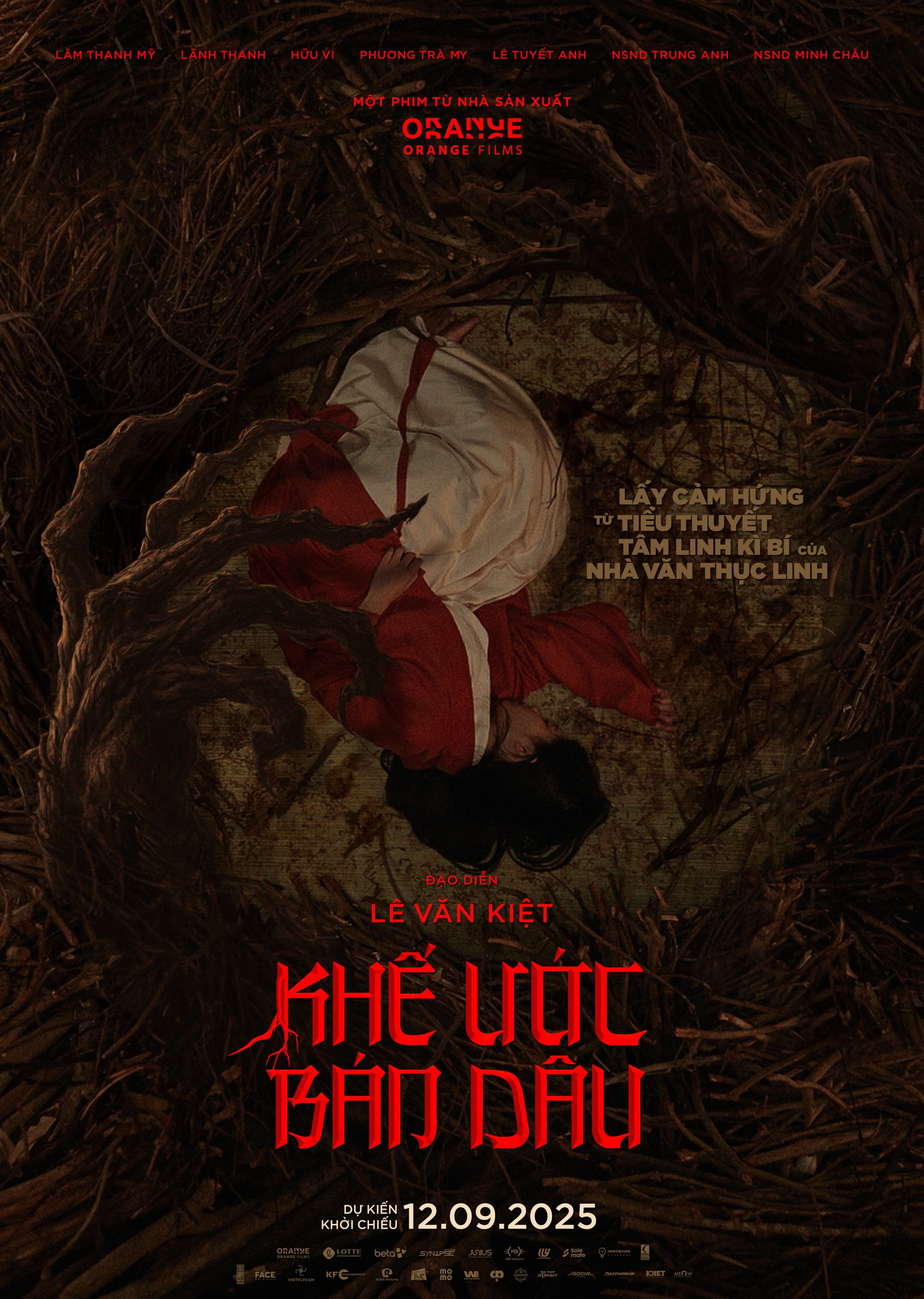 Lâu lắm mới thấy 1 mỹ nhân Việt đóng cổ trang đẹp cỡ này, đến cảnh tơi tả nhất vẫn hoàn mỹ mới tài- Ảnh 1.