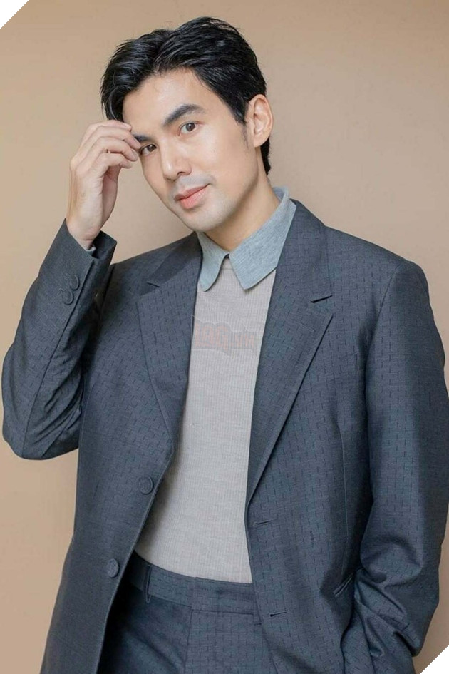 Ngoài vai trò diễn viên, Ter còn là biên kịch, đạo diễn, người mẫu của Thái Lan.