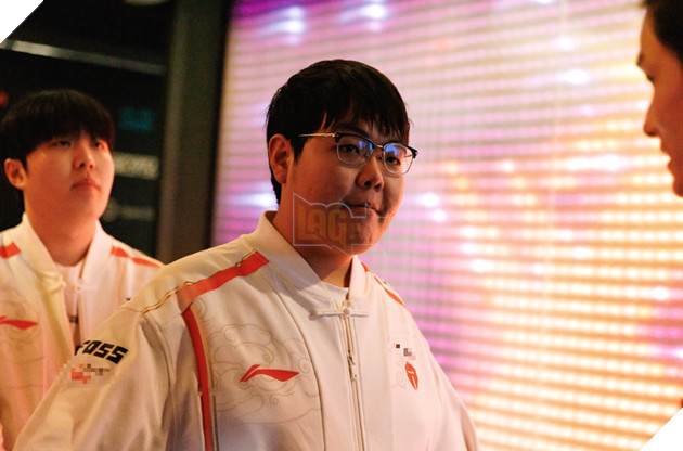 LMHT: Cong dong chung kien 369 om mat bat luc ngay trong khi dang thi dau tai First Stand 5 LMHT: Cộng đồng chứng kiến 369 ôm mặt bất lực ngay trong khi đang thi đấu tại First Stand