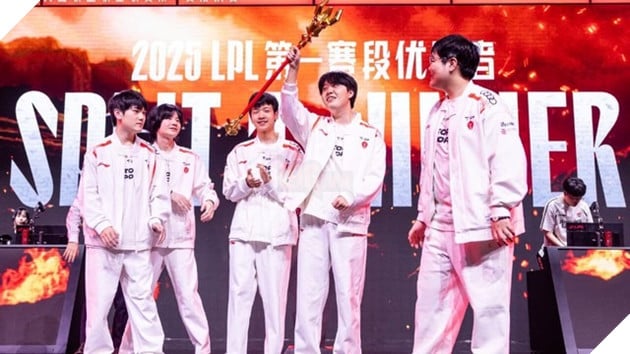 LMHT: TES thiết lập loạt thành tích cực tệ xuyên suốt 5 mùa giải khiến fan nản lòng