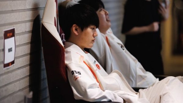 TOP Esports bị chỉ trích, chế giễu mọi mặt trận sau khi thua trắng Karmine Corp tes vs kc 4jpg