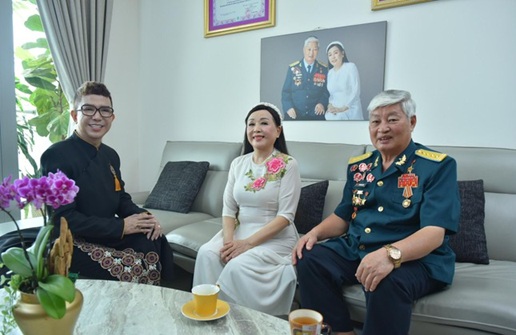 Nữ NSND nổi tiếng cả nước: Chồng là anh hùng phi công, sống ở TP.HCM vẫn có nhà 3 tầng tại Hà Nội- Ảnh 4.