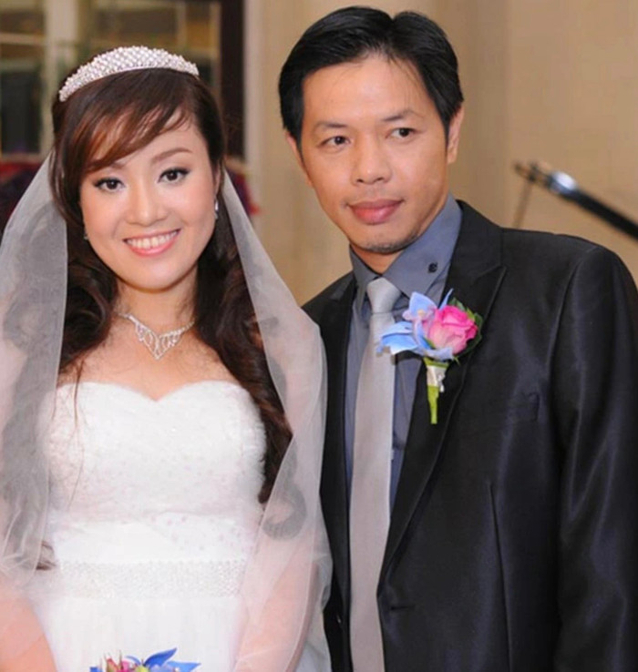 Vợ kém 11 tuổi là Thạc sĩ Kinh tế ở Úc, chấp nhận ở nhà làm nội trợ của ông hoàng phòng vé Thái Hòa- Ảnh 1.