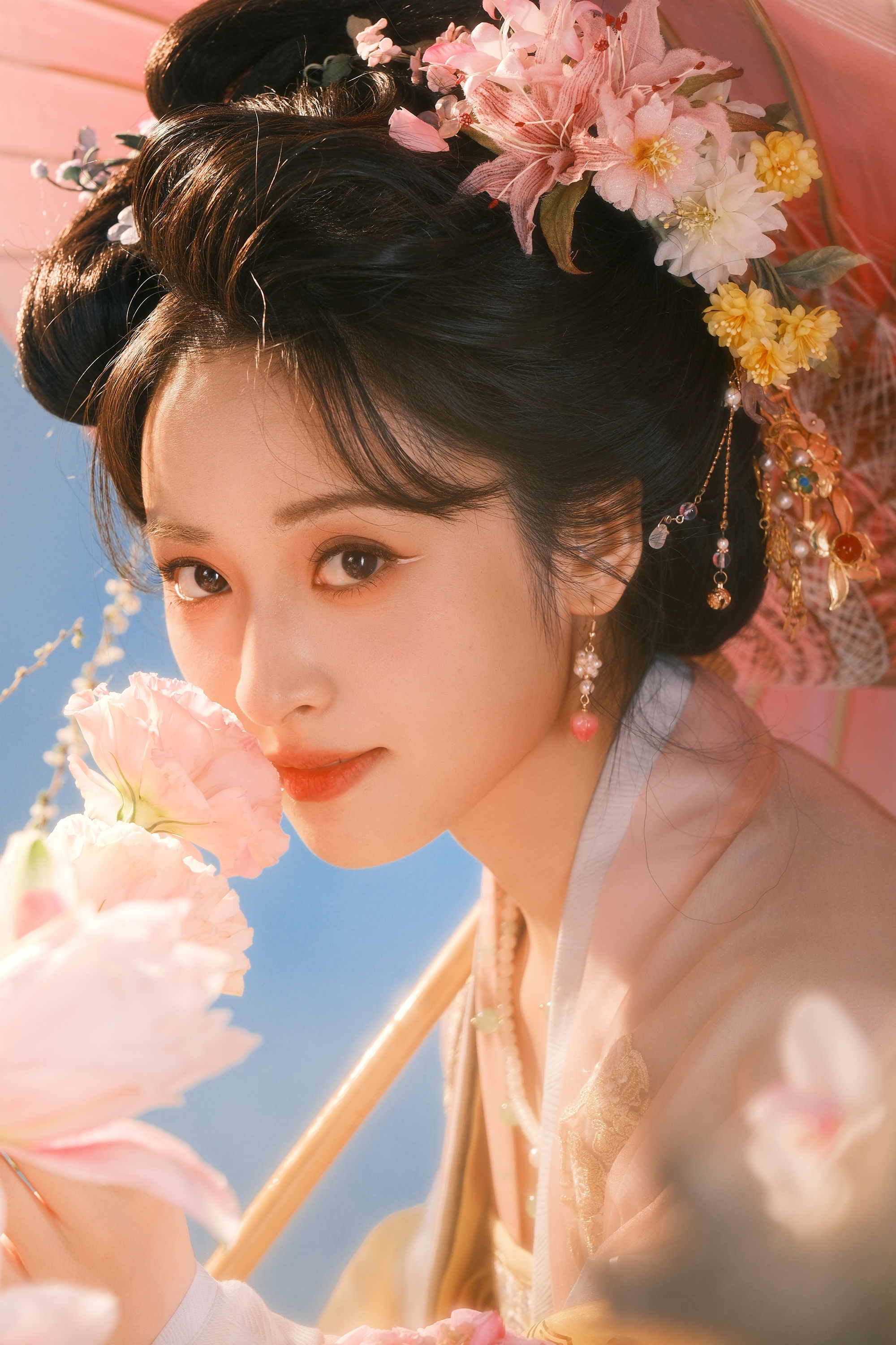 Mỹ nhân lột xác 180 độ chấn động cả Trung Quốc: Phèn nữ hóa tiên nữ, nhan sắc đỉnh nóc kịch trần- Ảnh 1.