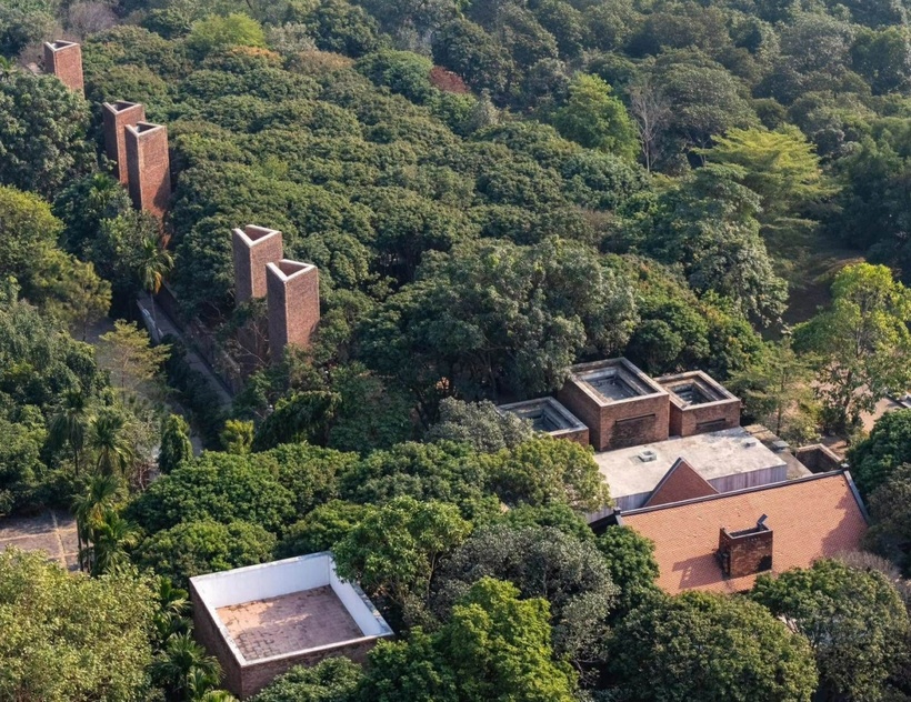 Nghệ sĩ Việt nhận cát-xê 4 cây vàng hơn 20 năm trước, nay sống ở biệt phủ rộng 5.000m2 giá hàng trăm tỷ- Ảnh 7. Nghệ sĩ Việt nhận cát-xê 4 cây vàng hơn 20 năm trước, nay sống ở biệt phủ rộng 5.000m2 giá hàng trăm tỷ- Ảnh 7.