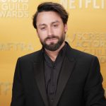 Ngôi sao Phim Succession Chính Thức Gia Nhập Vũ Trụ The Hunger Games the hunger game moi3 ebzhjpg