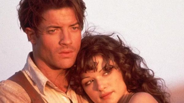 Brendan Fraser Kể Lại Cảnh Hậu Trường “Dở Khóc Dở Cười” Khi Quay The Mummy the mummy hau truong2 aucejpg