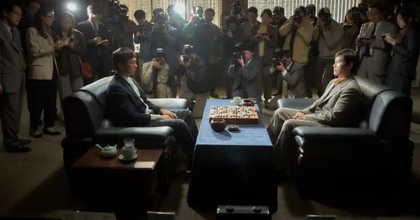 "Rủi ro" của Yoo Ah In bị lu mờ khi các bộ phim thành công về doanh thu phòng vé 29 "Rủi ro" của Yoo Ah In bị lu mờ khi các bộ phim thành công về doanh thu phòng vé thematch 35021696410239290055294 07131352582430388227465 1750500524825 175050052566326911161 74 0 456 730 crop 17505006064101851021451jpg