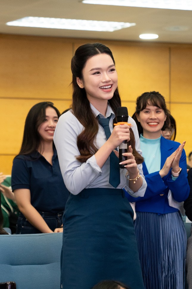 Thí sinh đầu tiên của Hoa hậu Việt Nam 2024: