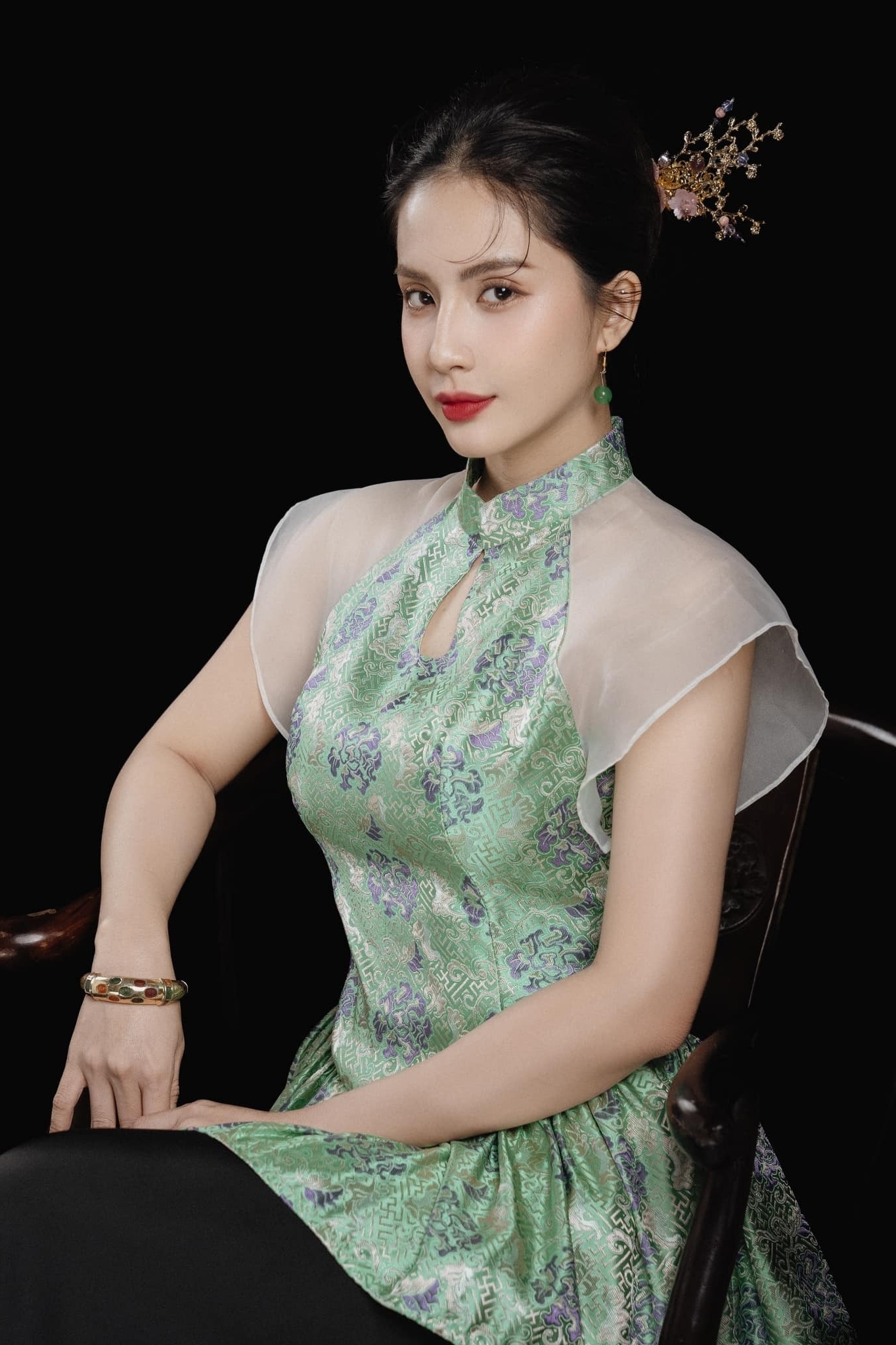 Không chỉ Thiên An, có 1 sao nữ Vbiz phải lên tiếng vội khi bị kéo vào ồn ào tình ái với Jack- Ảnh 3. Không chỉ Thiên An, có 1 sao nữ Vbiz phải lên tiếng vội khi bị kéo vào ồn ào tình ái với Jack- Ảnh 3.