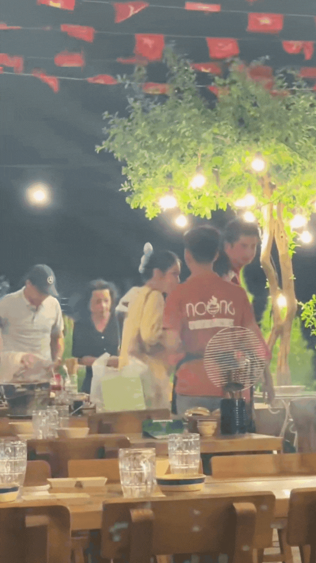 Huỳnh Phương - Khả Như lộ clip ra mắt gia đình, đám cưới đình đám Vbiz đang đến gần?- Ảnh 4. Huỳnh Phương - Khả Như lộ clip ra mắt gia đình, đám cưới đình đám Vbiz đang đến gần?- Ảnh 4.