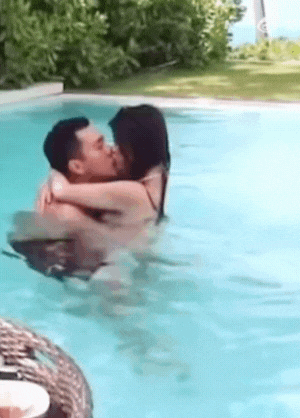 1 Hoa hậu gen Z lộ cả kho ảnh thân mật 1 Hoa hậu gen Z lộ cả kho ảnh thân mật