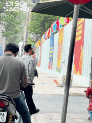 Ưng Hoàng Phúc đã có mặt để làm việc với Công an TP.HCM theo thư triệu tập- Ảnh 1. Ưng Hoàng Phúc đã có mặt để làm việc với Công an TP.HCM theo thư triệu tập- Ảnh 1.