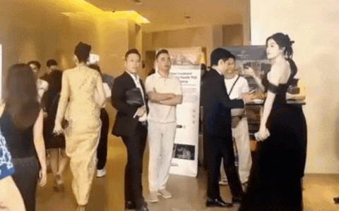 2 nàng hậu nghi yêu chung 1 người bất ngờ chạm mặt, sau ngần ấy năm vẫn căng thẳng cỡ này!- Ảnh 3.