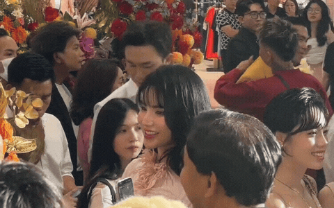 thiet-ke-chua-co-ten-17377987197051526333129-1737804772260-17378047736141344189242 "Tóm sát rạt" Diệp Lâm Anh và tình trẻ tin đồn ở sự kiện, hành động của đàng trai khó che giấu chuyện yêu đương? thiet ke chua co ten 17377987197051526333129 1737804772260 17378047736141344189242