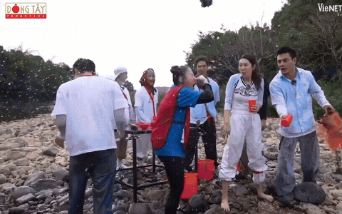 Căng: Sao nam Vbiz quỳ gối xin lỗi Trấn Thành, nguyên nhân vì 1 câu