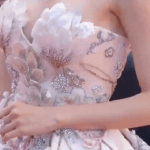 Đã có mỹ nhân thay thế Phạm Băng Băng làm “nữ hoàng thảm đỏ Cannes”, đẹp không thể tả khó để chê! thiet ke chua co ten 2025 05 17t093839541 174745183381513031721 0 0 335 640 crop 17474518496782072328541gifpng