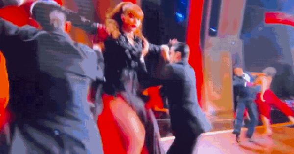 Lisa (BLACKPINK) hứng chỉ trích khi được đề cử Emmy thiet ke chua co ten 2025 07 17t121307061 17527346829792059368815 41 0 376 640 crop 1752734761789526542814gifpng