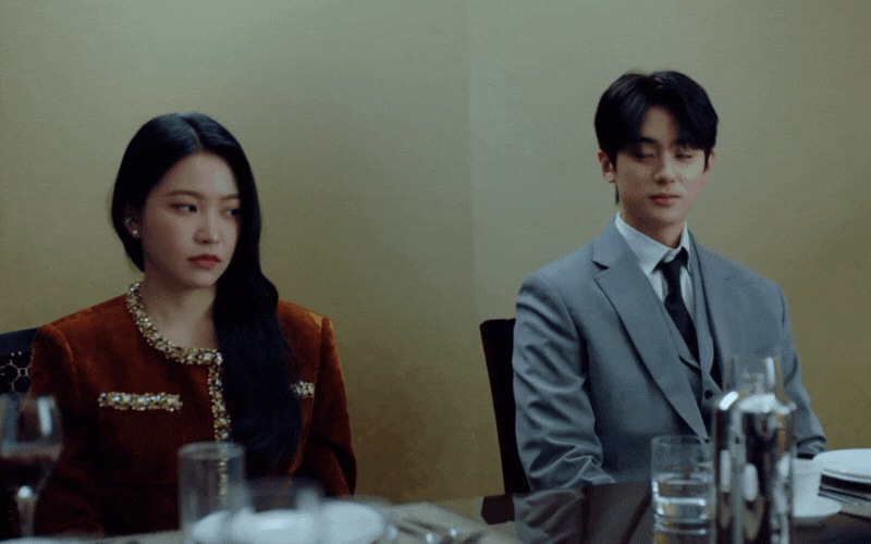 Tiểu thư tài phiệt đang khiến dân tình phát mê: Kiêu ngạo hống hách không ai bằng nhưng được tha thứ vì quá xinh- Ảnh 2.