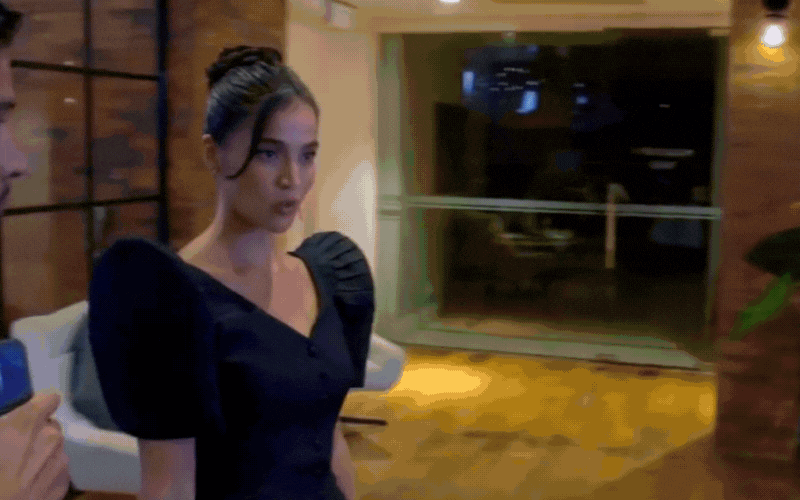 Điên Thì Có Sao bản Philippines bất ngờ viral: Nữ chính đẹp nhưng không “cân” outfit xuất sắc bằng Seo Ye Ji, bản Hàn vẫn là cái bóng quá lớn- Ảnh 15. Điên Thì Có Sao bản Philippines bất ngờ viral: Nữ chính đẹp nhưng không “cân” outfit xuất sắc bằng Seo Ye Ji, bản Hàn vẫn là cái bóng quá lớn- Ảnh 15.