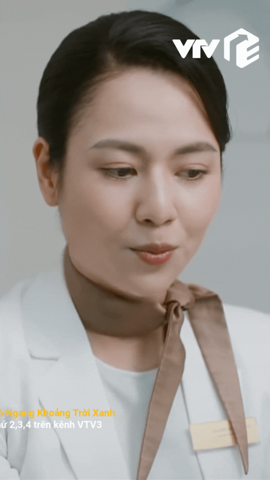 Cảnh “phú bà giả nghèo đi mua trang sức” trong Gió Ngang Khoảng Trời Xanh: Bản gốc xem đã bao nhiêu, bản remake bị chê nhiều bấy nhiêu- Ảnh 6.