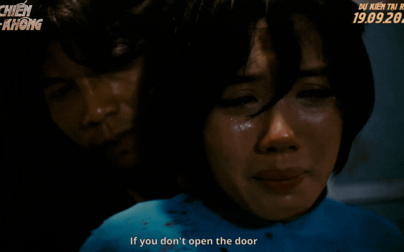 Nữ tiếp viên hàng không tóc ngắn trong Tử Chiến Trên Không: Dáng đẹp, mặt cực xinh nhưng thứ lấn át tất cả là diễn xuất “nổi da gà”- Ảnh 2. Nữ tiếp viên hàng không tóc ngắn trong Tử Chiến Trên Không: Dáng đẹp, mặt cực xinh nhưng thứ lấn át tất cả là diễn xuất “nổi da gà”- Ảnh 2.