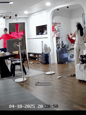 Đoạn trích xuất camera 1,5 triệu người xem phơi bày hôn nhân kỳ lạ của đôi vợ chồng Á hậu - diễn viên hot Vbiz- Ảnh 4.