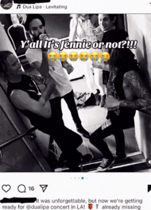 Hàng trăm nghìn người