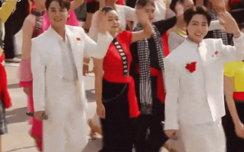 Ảnh nét căng và clip trọn vẹn Khối nghệ sĩ diễu hành 2/9: Quá đẹp, quá rạng rỡ, quá tự hào!- Ảnh 5.