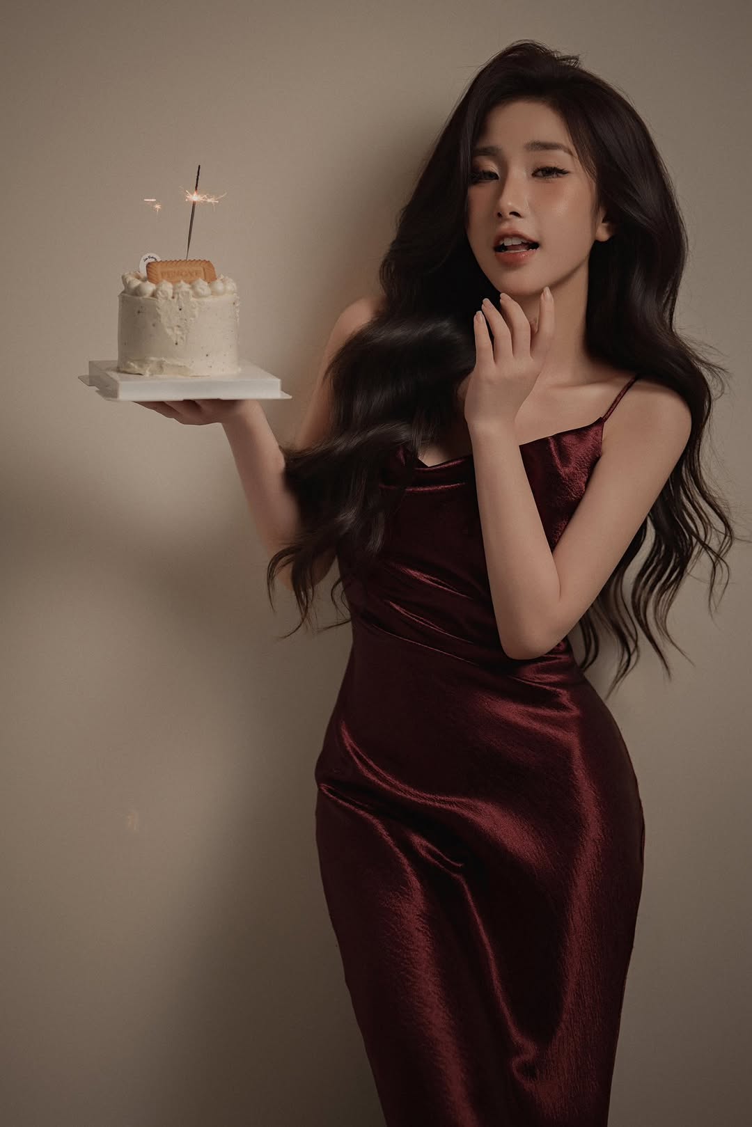 Fan cứng soi loạt hình ảnh nóng bỏng của