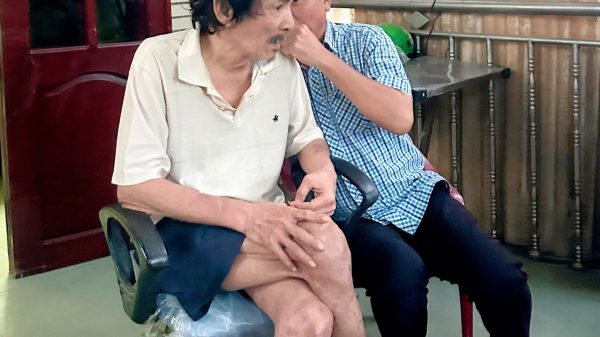 Tình trạng nghệ sĩ Thương Tín thuong tin 1757516354629 17575163548951307404410