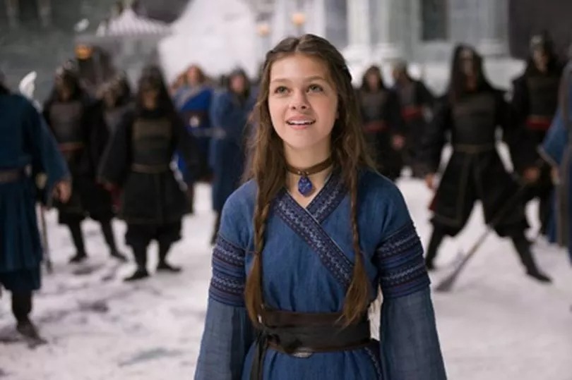 Giữa sóng gió gia tộc Beckham, vợ chồng cậu cả bất hiếu làm gì mà bị ném đá là