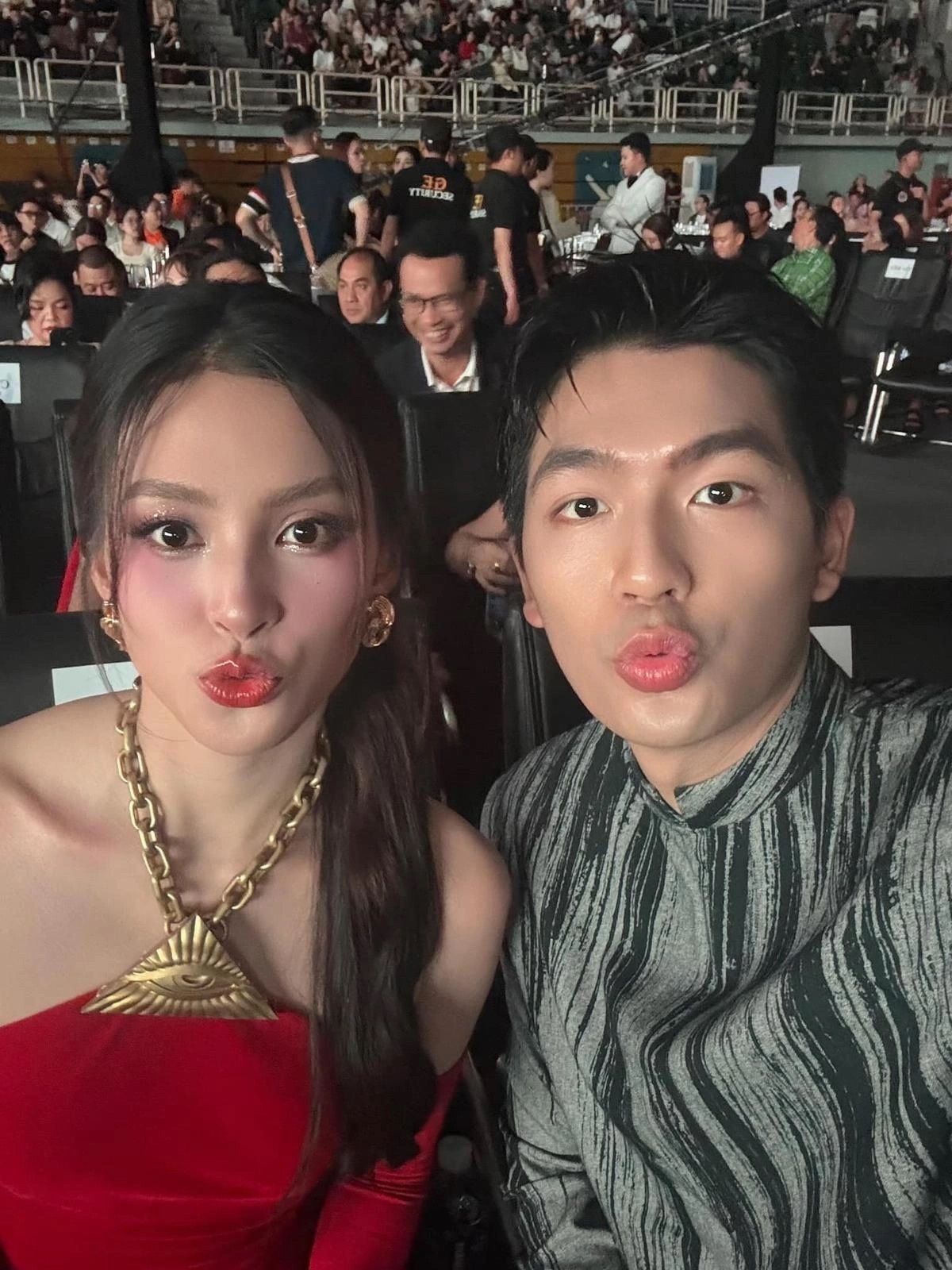 Cặp sao Việt bị Cặp sao Việt bị