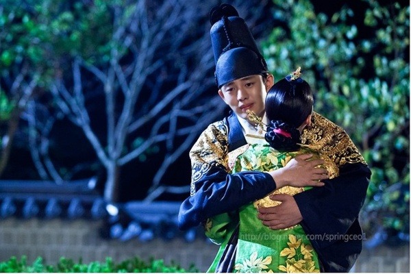 2013 chính là năm đỉnh cao của phim Hàn: 10 tuyệt phẩm càn quét khắp châu Á, xem tỷ lần cũng không chán- Ảnh 13.