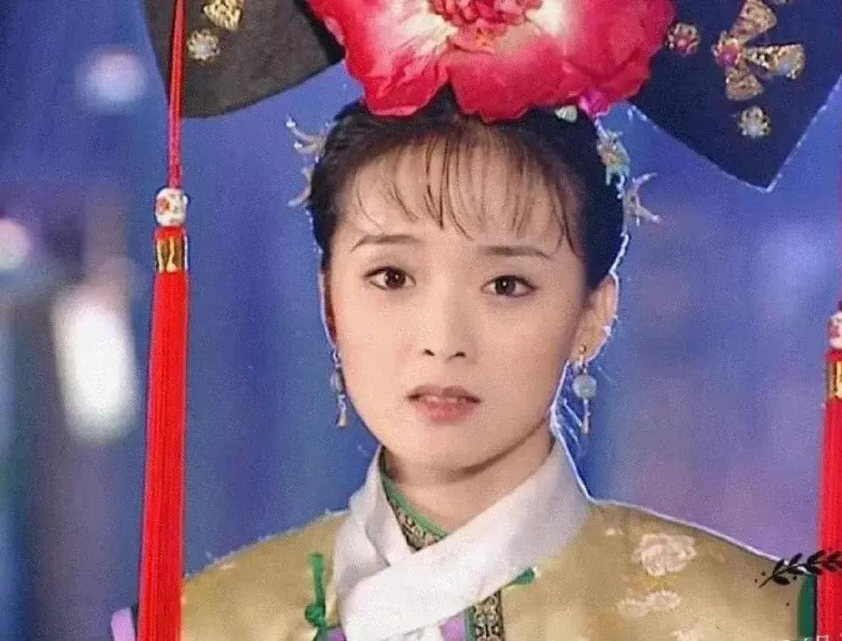 Dung mạo thật của mỹ nhân đẹp nhất Hoàn Châu Cách Cách được phục dựng, so với trên phim mà sửng sốt