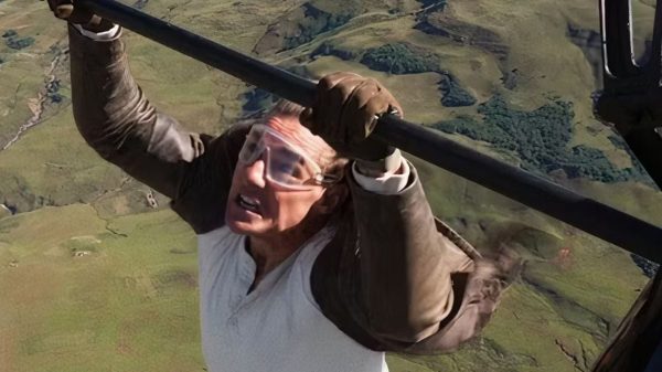 Tom Cruise Ăn Gì Trước Khi Treo Người Trên Máy Bay Trong Mission Impossible 8 30 Tom Cruise Ăn Gì Trước Khi Treo Người Trên Máy Bay Trong Mission Impossible 8 tom cruise an trung vfxtjpg