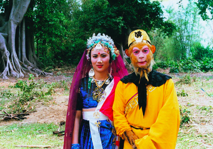 "Tôn Ngộ Không" Lục Tiểu Linh Đồng và mối tình cấm đoán với thư ký phim trường ton4 13351534 1754019491759 1754019497459695990135