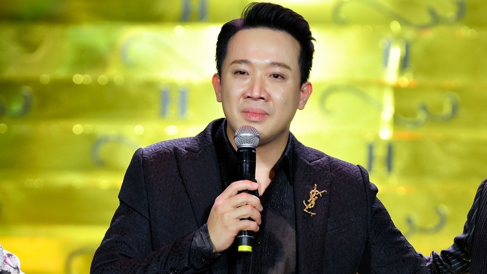 Cho đến bây giờ, tôi lại thấy Trấn Thành khóc cũng... dễ thương- Ảnh 4. Cho đến bây giờ, tôi lại thấy Trấn Thành khóc cũng... dễ thương- Ảnh 4.