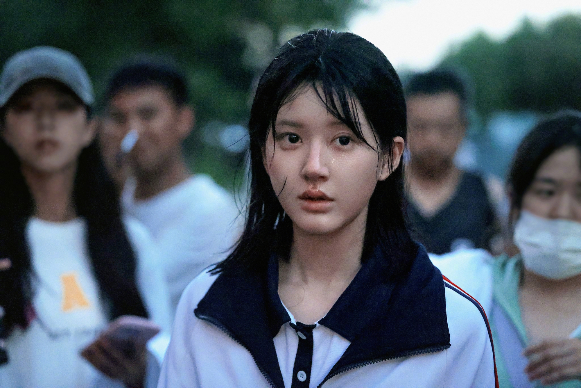 Nữ thần ngôn tình đẹp nhất Trung Quốc hiện tại: U30 mà như mới 15, nhìn mặt mộc mới bất ngờ- Ảnh 1.