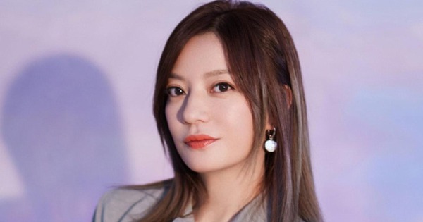 NÓNG: Phong sát chưa đủ, Triệu Vy bị tòa án phong tỏa hàng chục tỷ đồng trieu vy 2 9239 1754361680035701357225 1754362203463 1754362203742212097115 1754367178096 17543671785081987489241 48 0 572 1000 crop 1754367200994323457275jpg