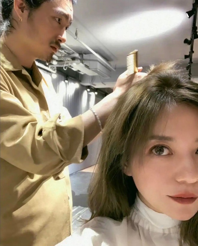 Triệu Vy sau nhiều biến cố- Ảnh 1. Triệu Vy sau nhiều biến cố- Ảnh 1.