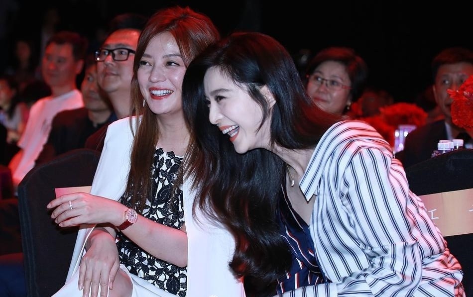 Cùng phạm tội tày đình, tại sao