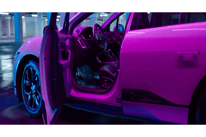 Steadicam Trinity - “Vũ khí tối thượng” được Lê Bảo Hân sử dụng đắt đỏ thế nào? Sang-xịn-mịn thế nào?- Ảnh 1.